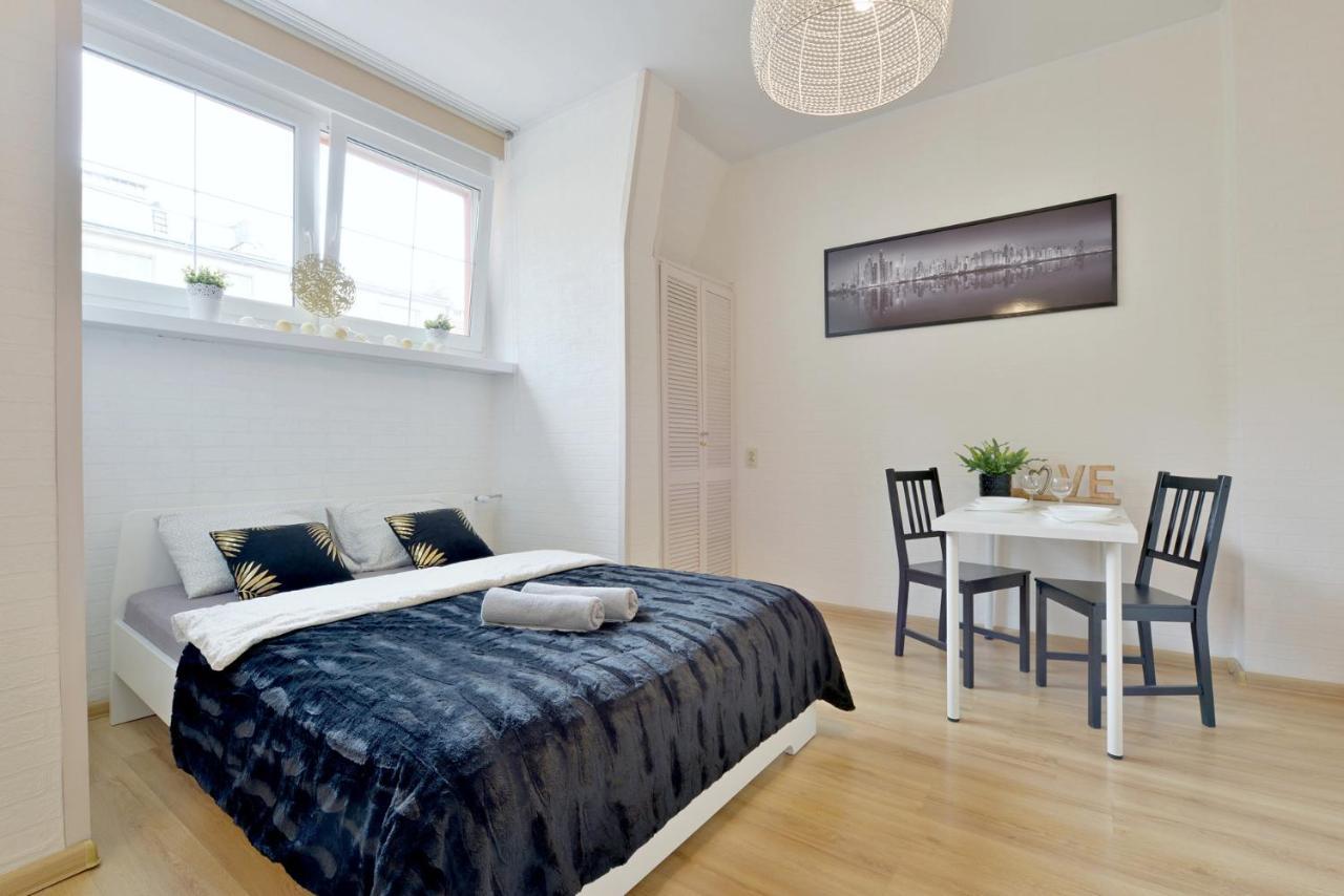 Sonya Apartment วรอตซวาฟ ภายนอก รูปภาพ